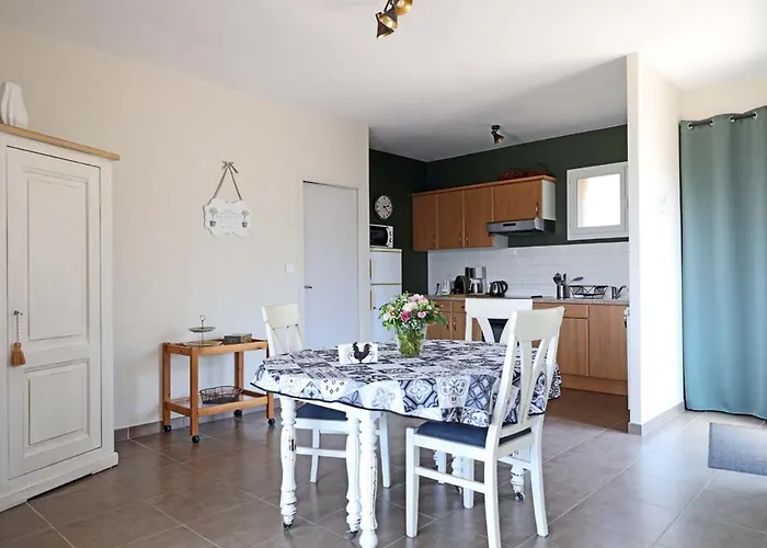 Les Hirondelles * Saint-Pair-sur-Mer